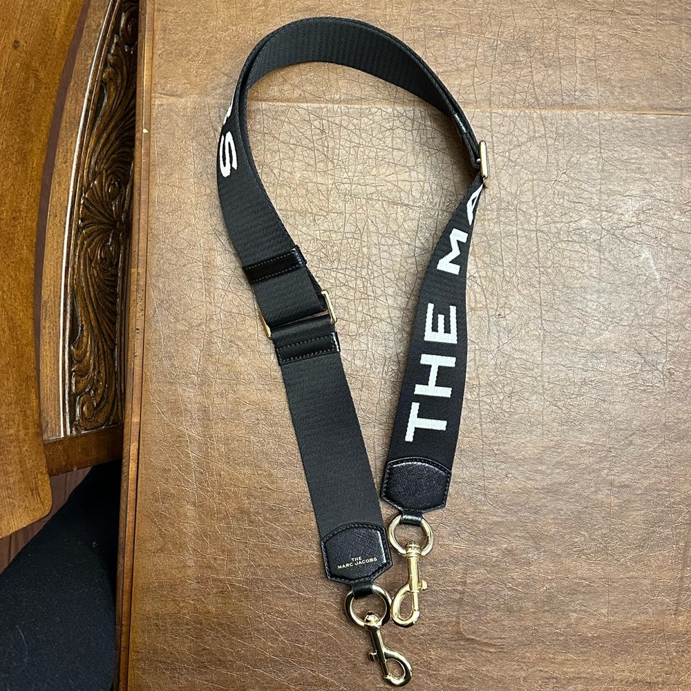 MARC JACOBS The Logo Webbing Strap *BRAND NEW NEVER USED*